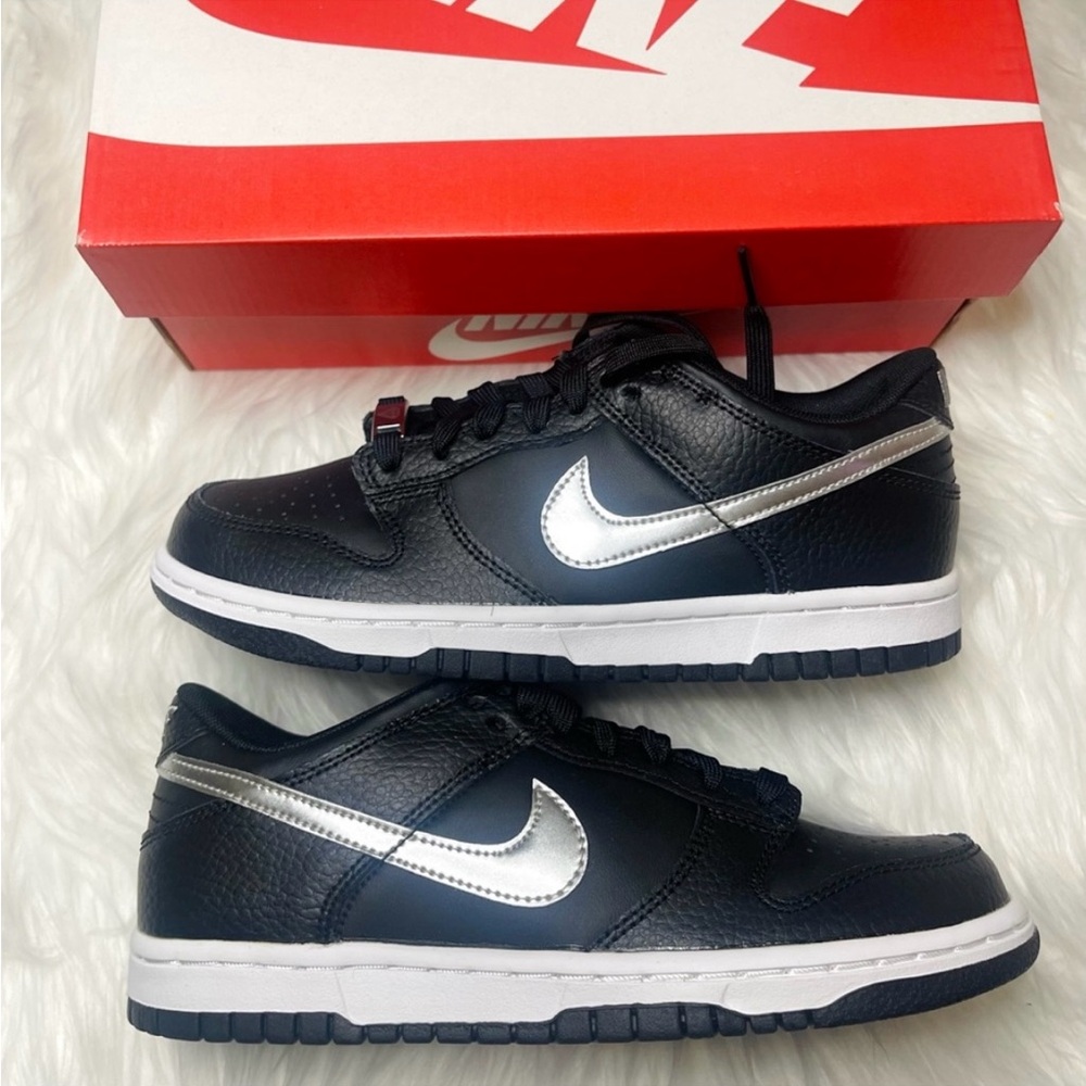 🖤🩶Nike Dunk Low Black and‎ silver🖤🩶
